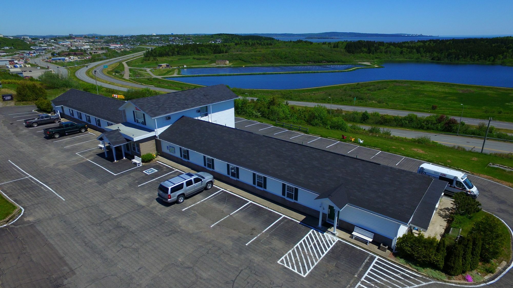 Econo Lodge Inn & Suites Saint-Jean Extérieur photo